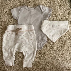 0-3M neutral baby outfit set
